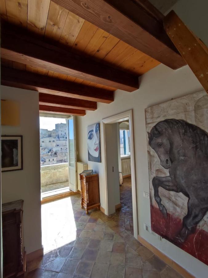 Casa Tudor Art Luxury Rooms Матера Номер фото