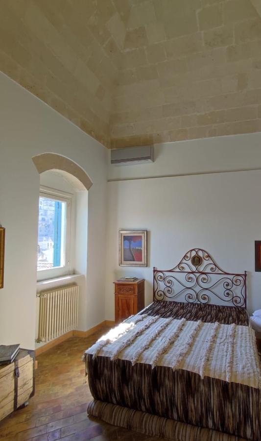 Casa Tudor Art Luxury Rooms Матера Номер фото